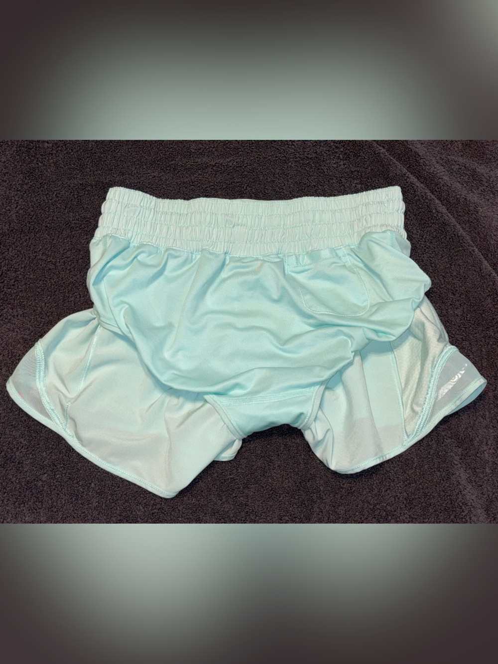 Lululemon lined Hotty Hot HR 2.5” Ideal Mint - Picture 6 of 9